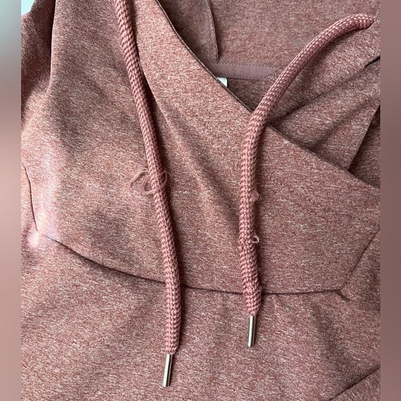 Senita Athletics Cali Hoodie, Mauve, Size M - Picture 3 of 3